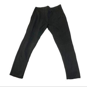 NWOT Roz & Ali Smart Fit Black Pants Sz 12